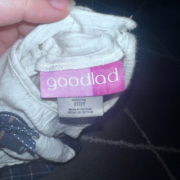 GoodLad Girls Plaid Accented Long Sleeve Top Size 2T - Picture 3 of 4